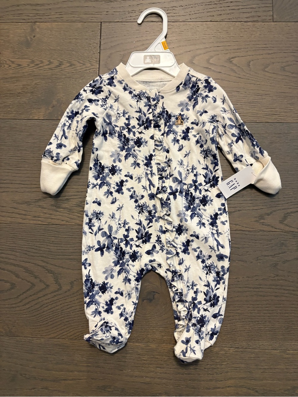 Baby gap girls cotton zipper sleeper NWT ret $54